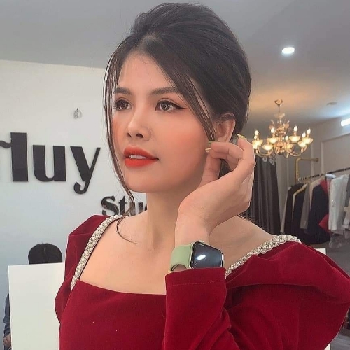 Dịu Vương Profile Picture