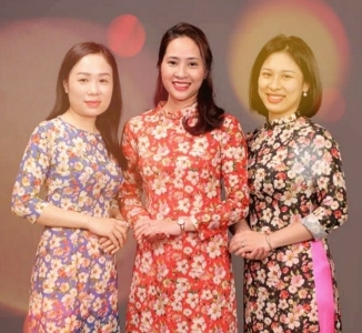 Trần Thị Hương Cover Image