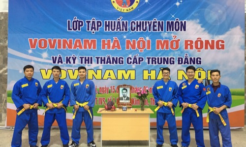 Nguyễn Đức Mẫn Cover Image