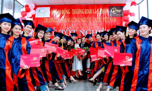 NguyenThiThaiHien Cover Image
